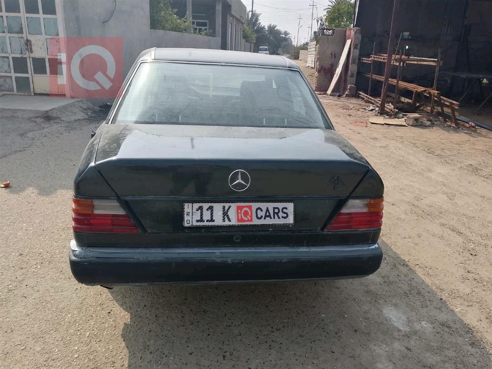 مرسيدس بنز E-Class
